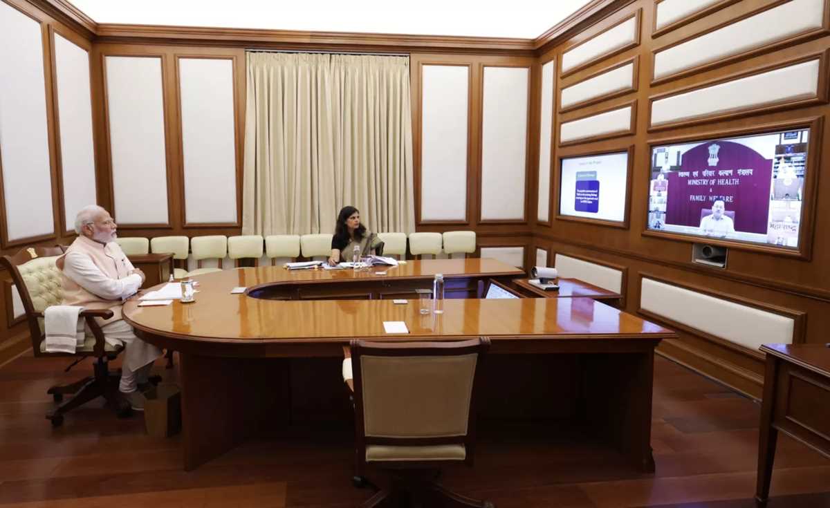 मोदी ने प्रगति बैठक में बारह प्रमुख परियोजनाओं की समीक्षा की